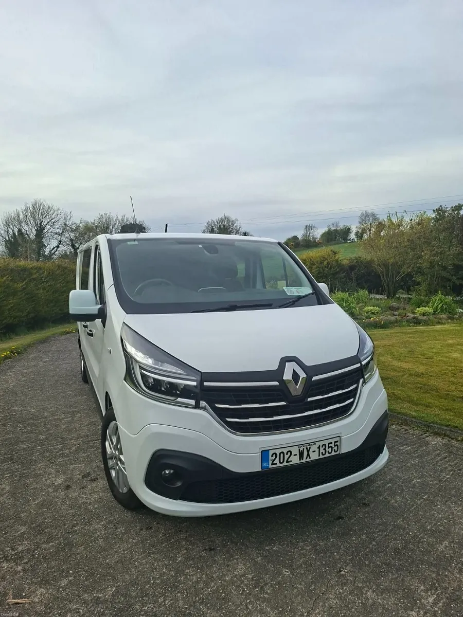 Renault Trafic Crew Cab Sport Original 2020 - Image 1