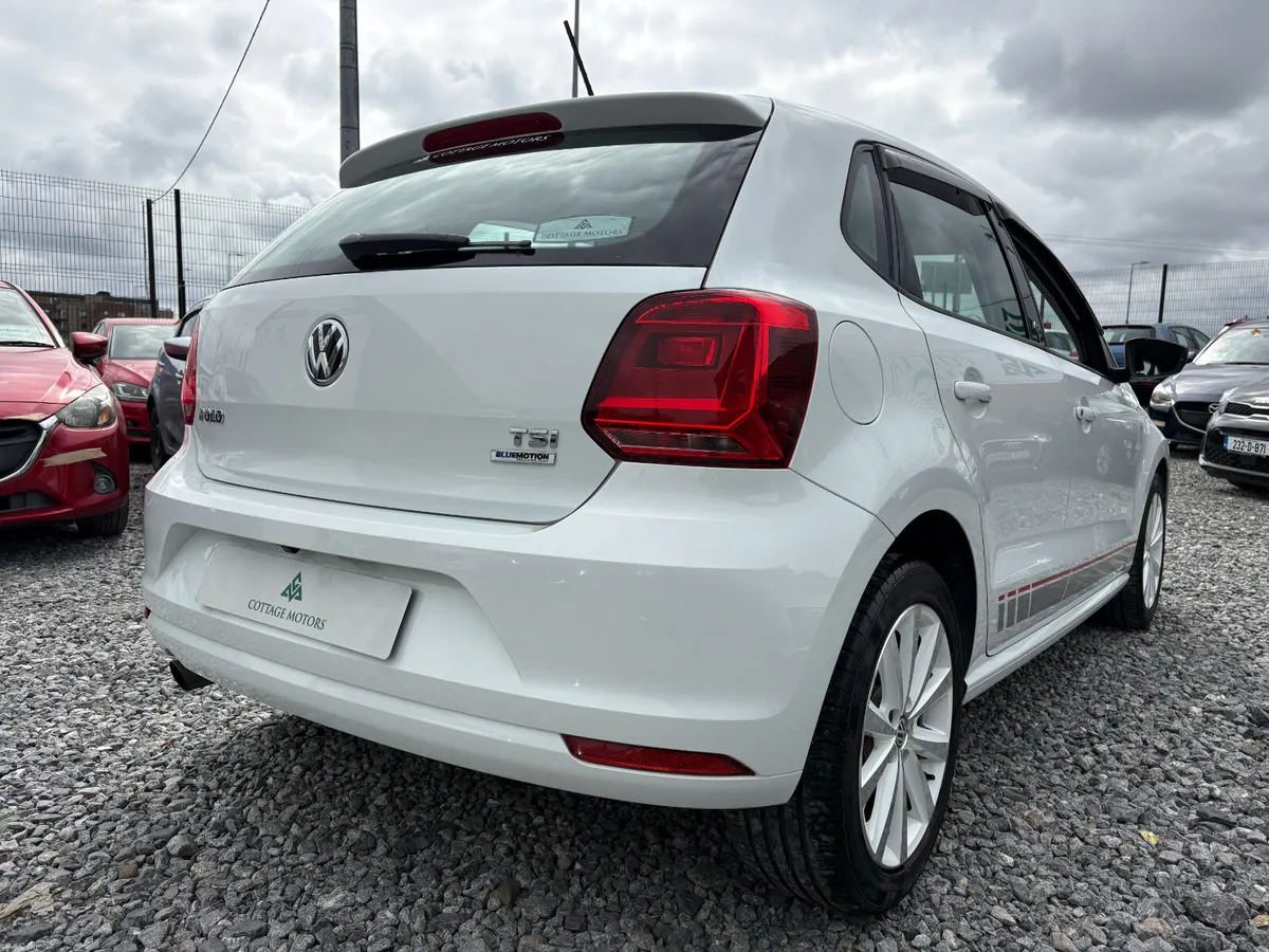 VW POLO 1.2 TSI AUTO BEATSAUDIO *LOW MILEAGE* - Image 3