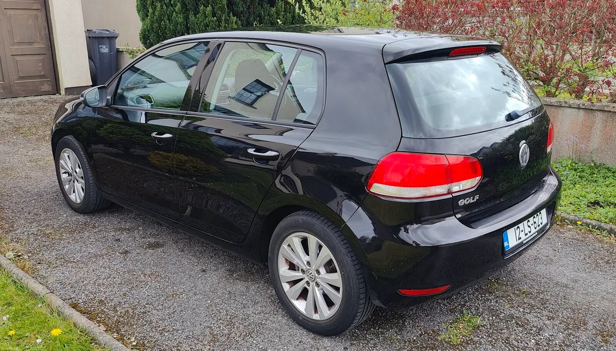 2012 Volkswagen Golf 1.2TSI - Image 2