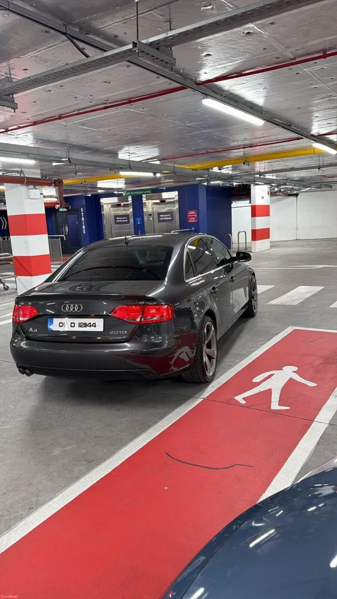 Audi A4 - Image 4