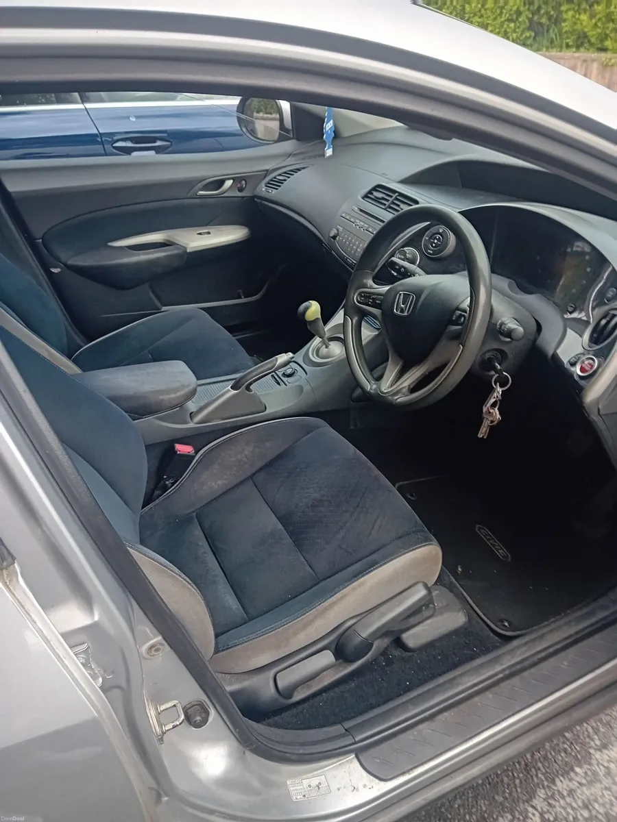 Honda Civic 2006 - Image 4