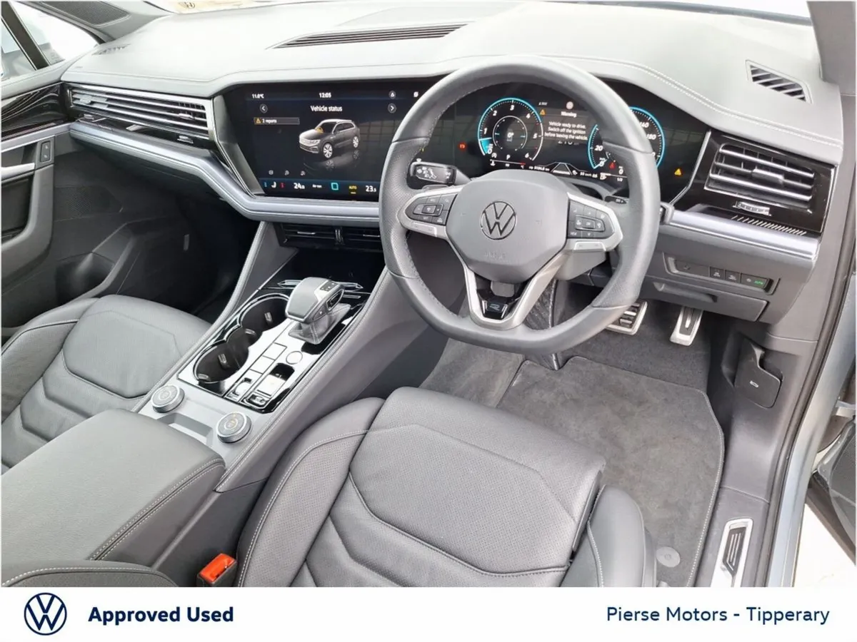 Volkswagen Touareg TOUAREG COMM R-LINE 3.0 231BHP - Image 2