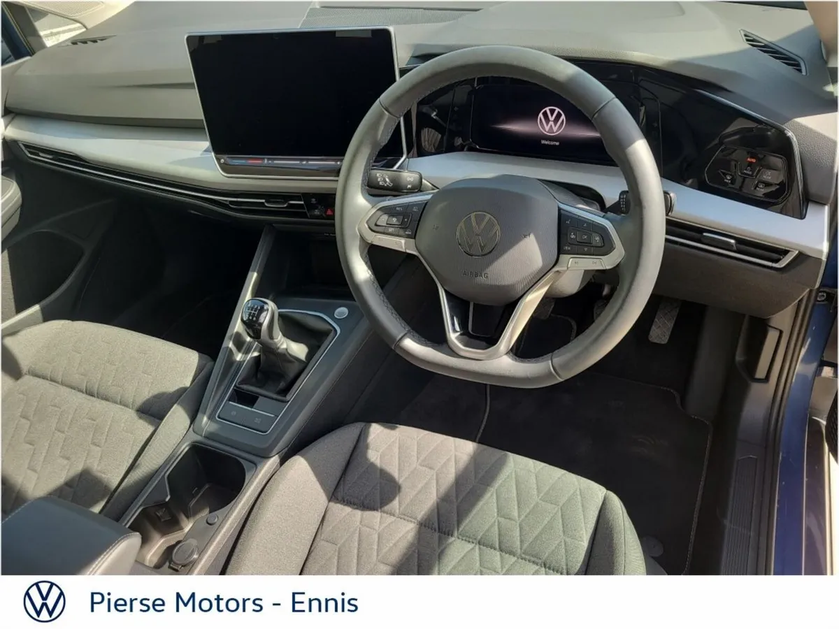 Volkswagen Golf GOLF EDITION 75 1.5 TSI 116HP - Image 2