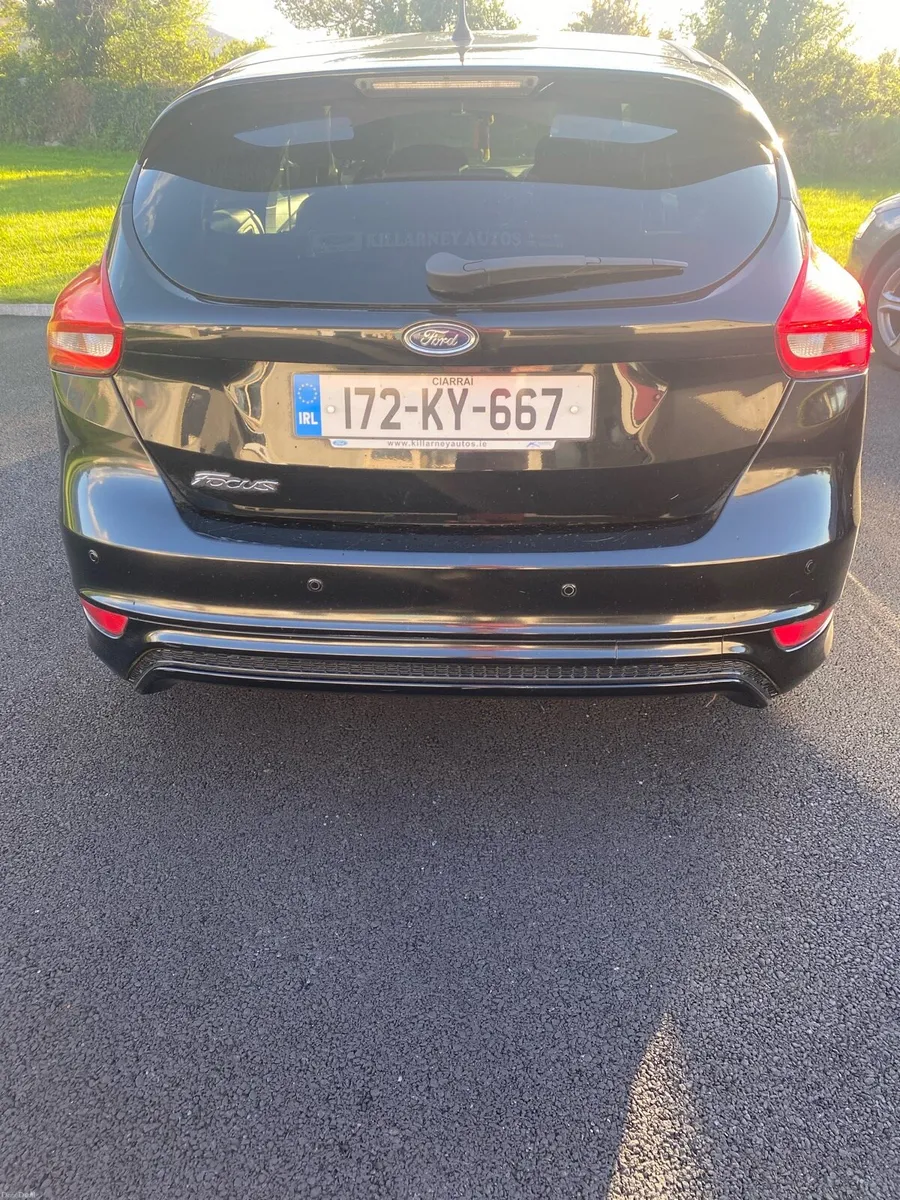 Ford Focus Full Ford Service History - Image 3