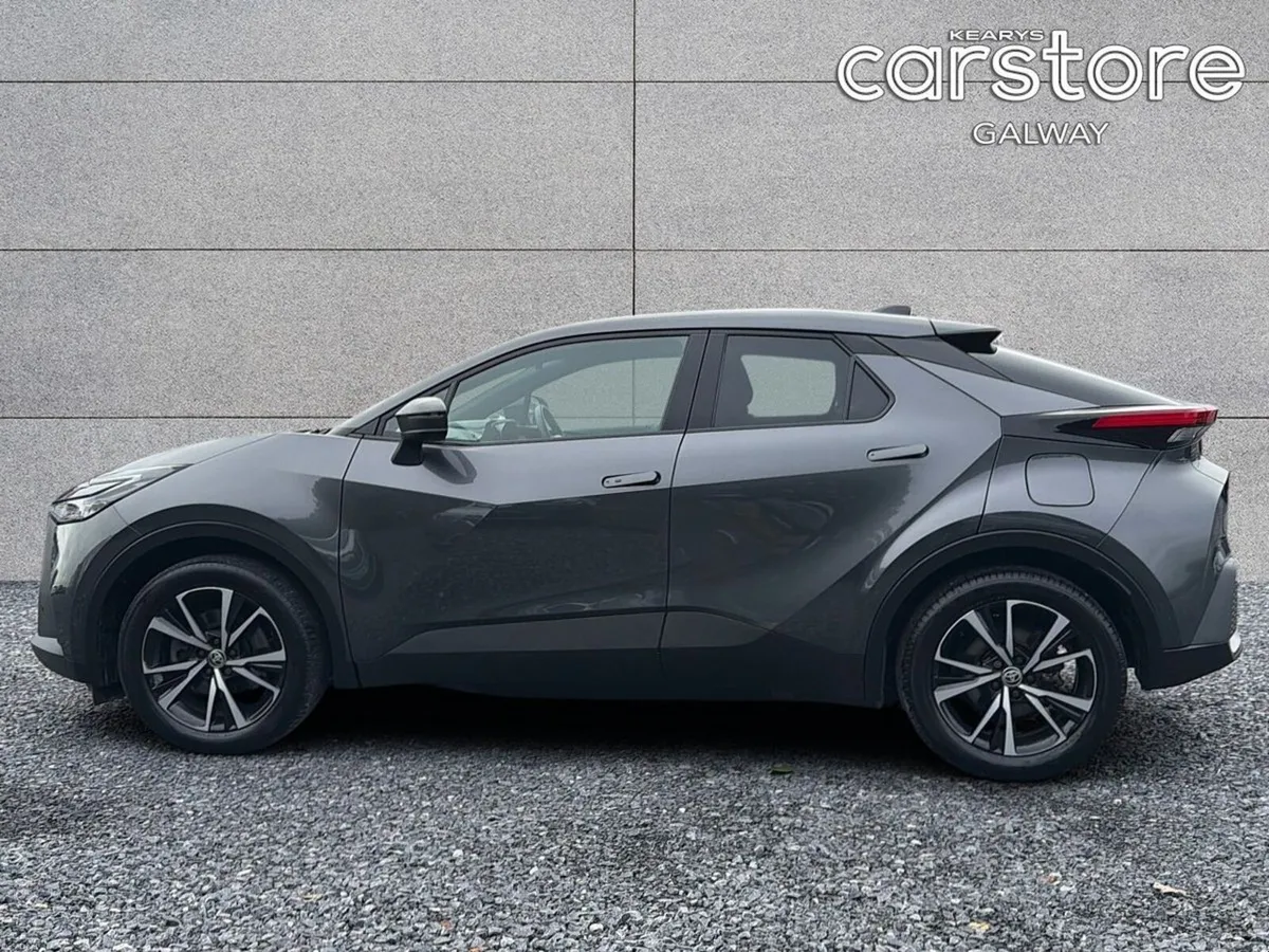 Toyota C-HR C-Hr Design Phev Auto  Design  223 VVT - Image 6
