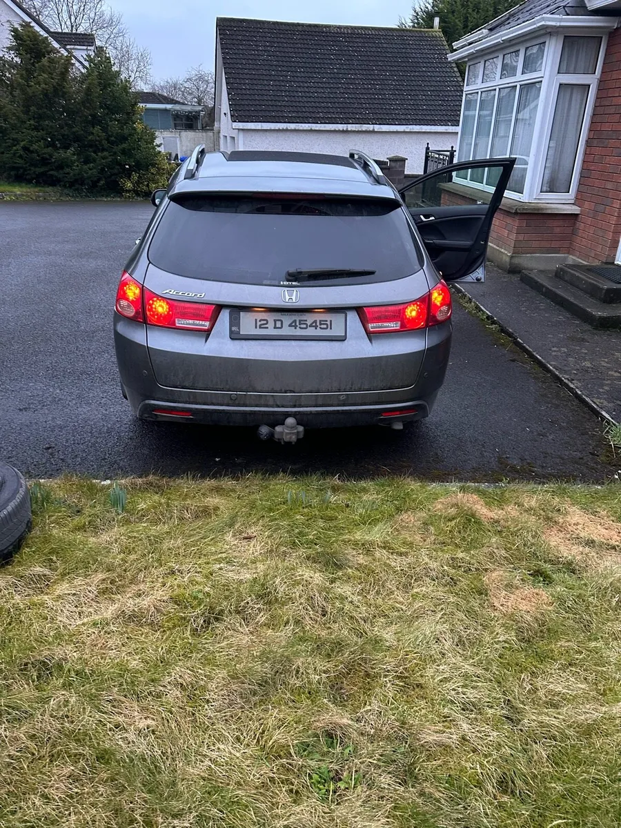 Honda accord tourer - Image 2