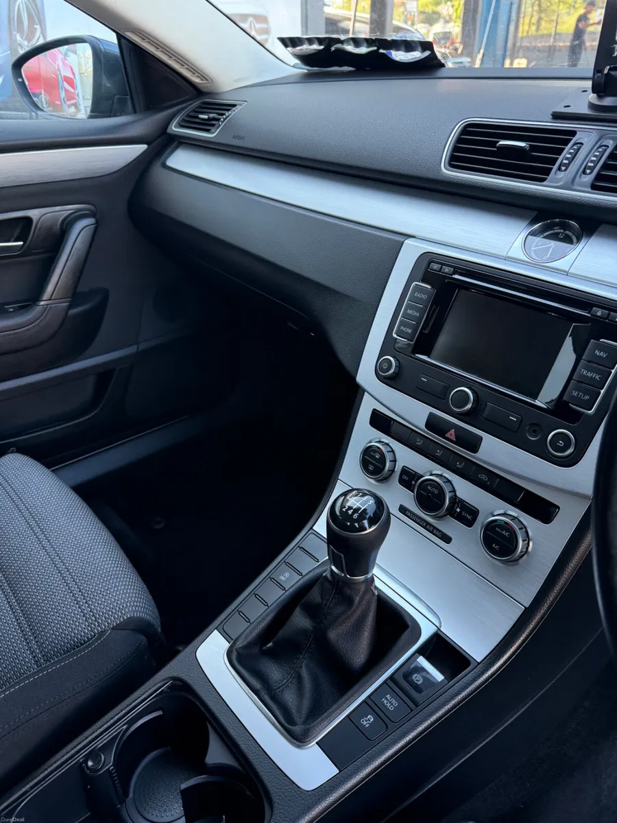 VOLKSWAGEN CC TAX/NCT 4/27 - Image 4