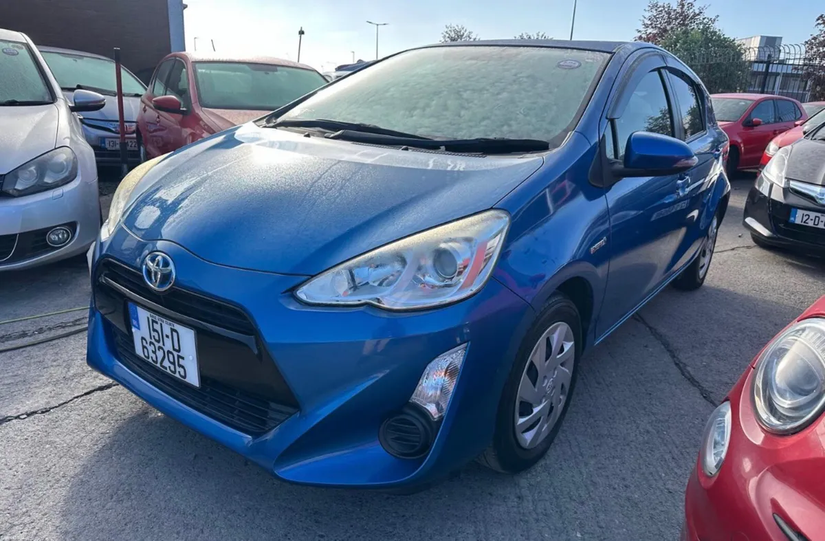 Toyota Aqua 2015 Automatic/Push Start/ immobilizer - Image 1