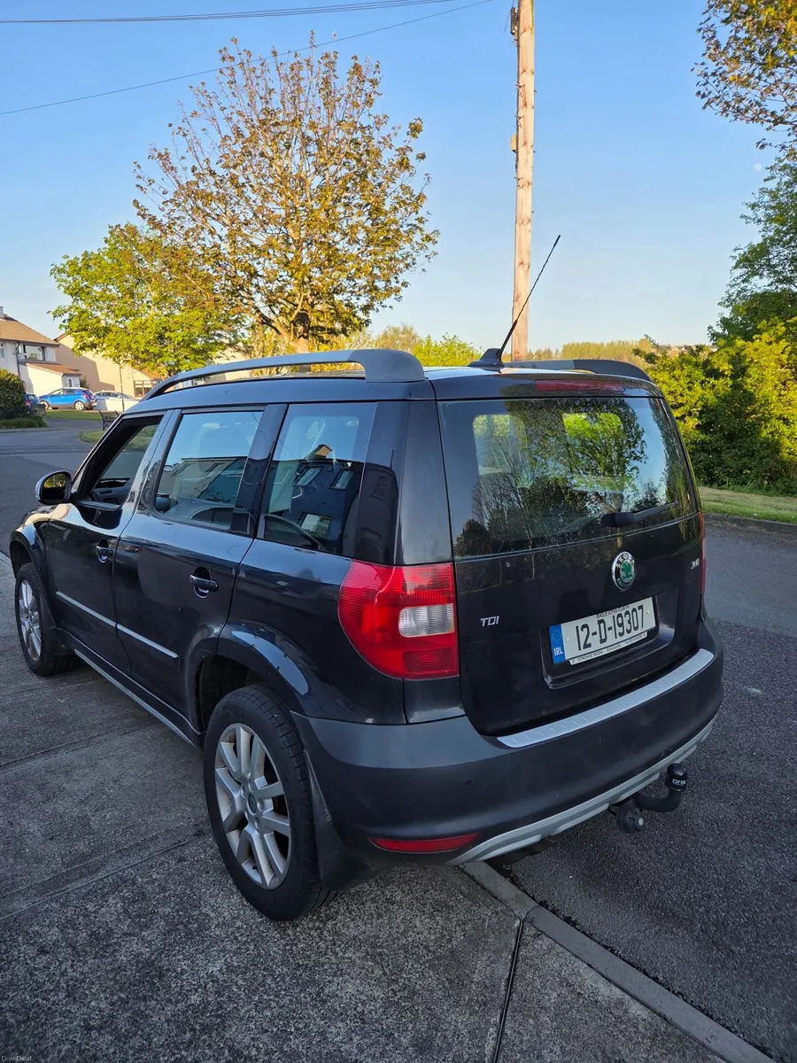 Skoda Yeti 2012 - Image 2