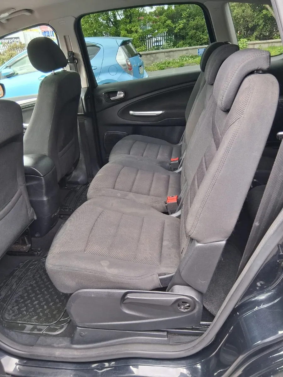 Ford S-Max 2011 - Image 6