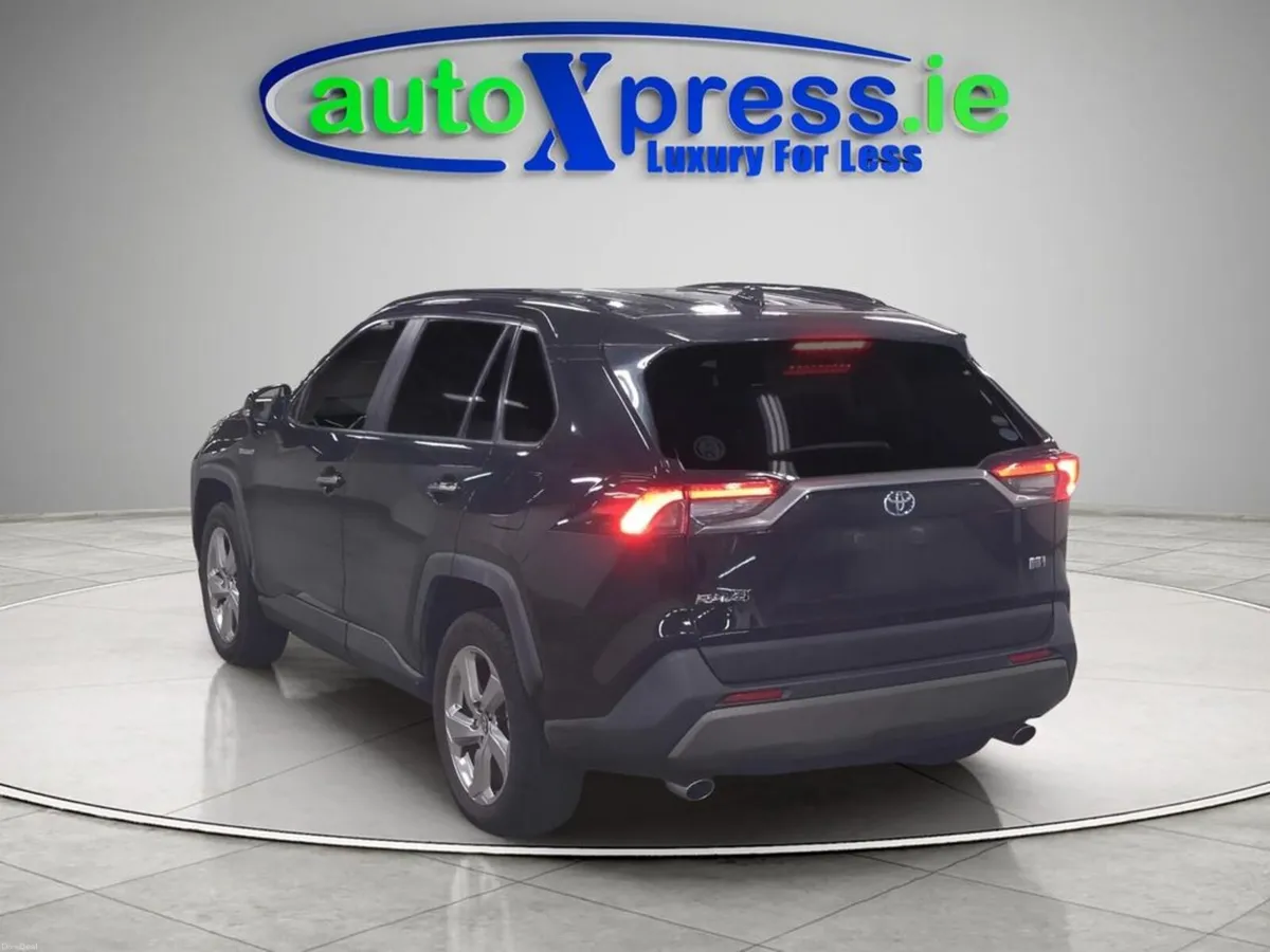 Toyota RAV4 4WD HYBRID G, Reversing camera - Image 3