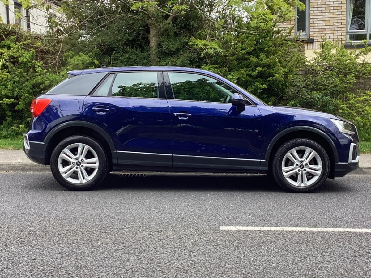 Audi Q2 30 TDI 116HP SE 4DR - Image 2
