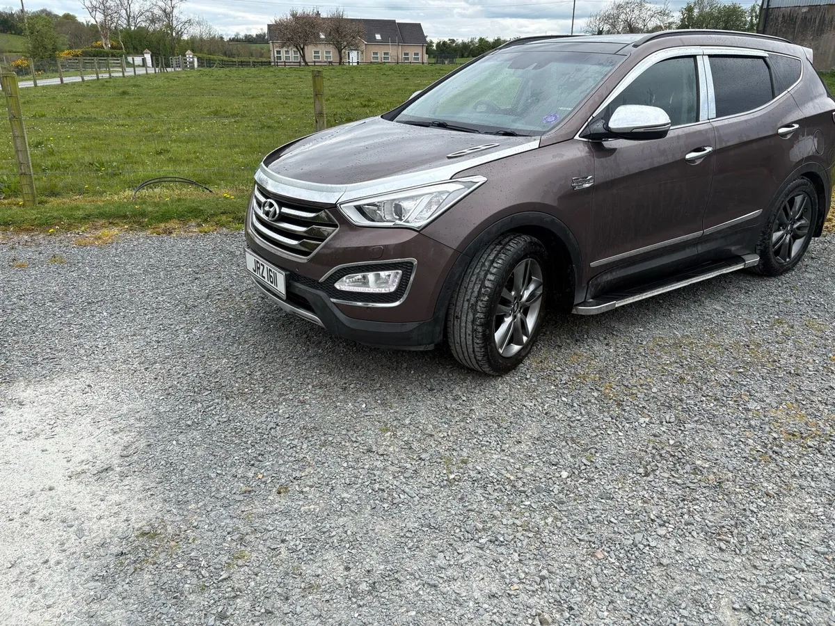 Hyundai Santa Fe - Image 2