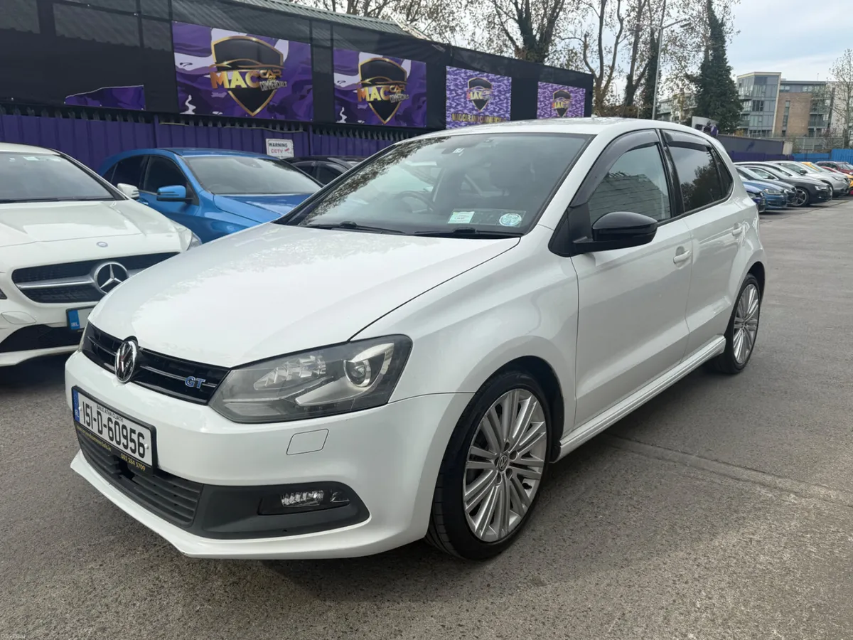 Volkswagen Polo 2015 - Image 3