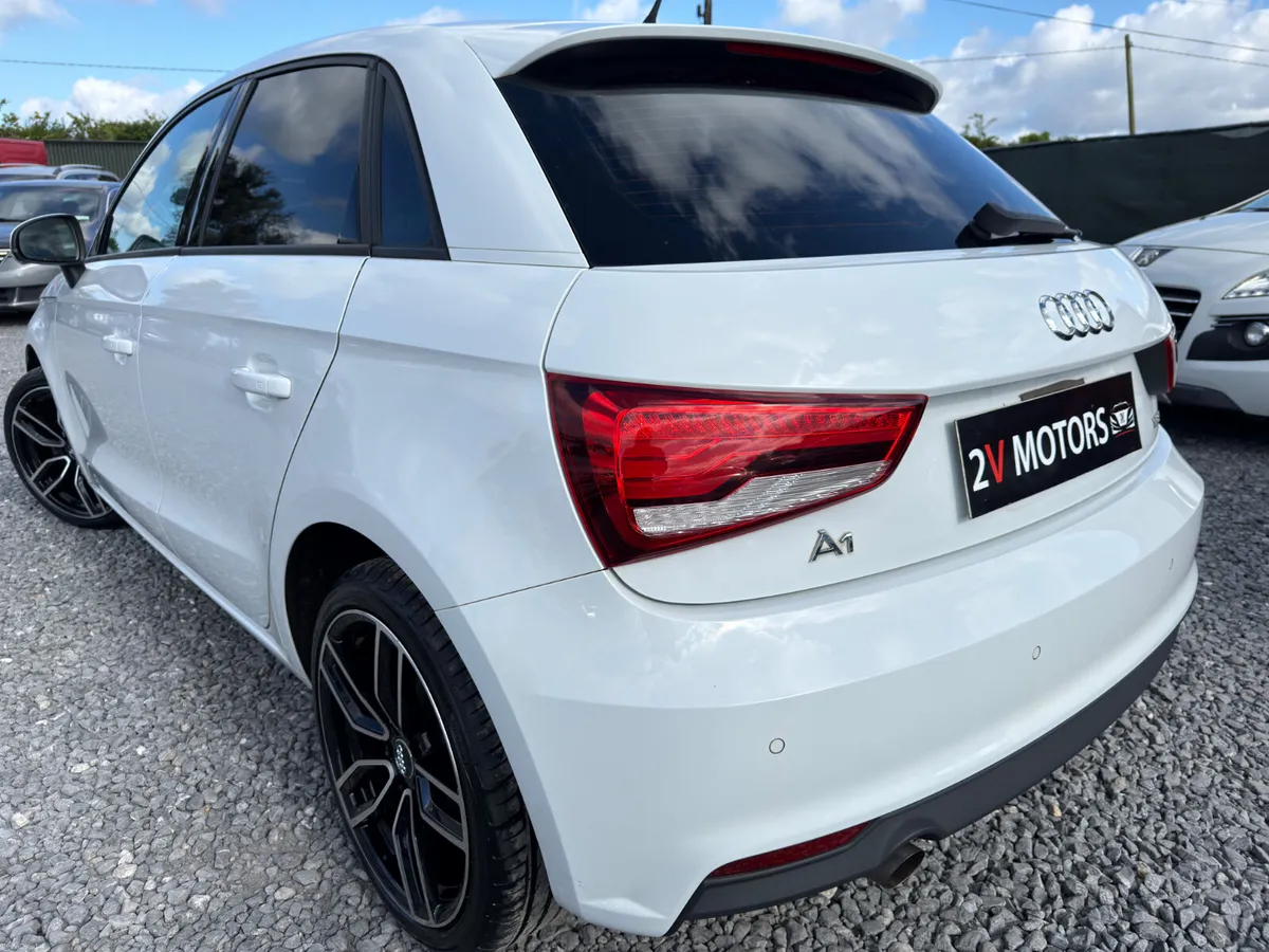 🔵 Audi A1 1.0 TFSI AUTOMATIC - Image 5