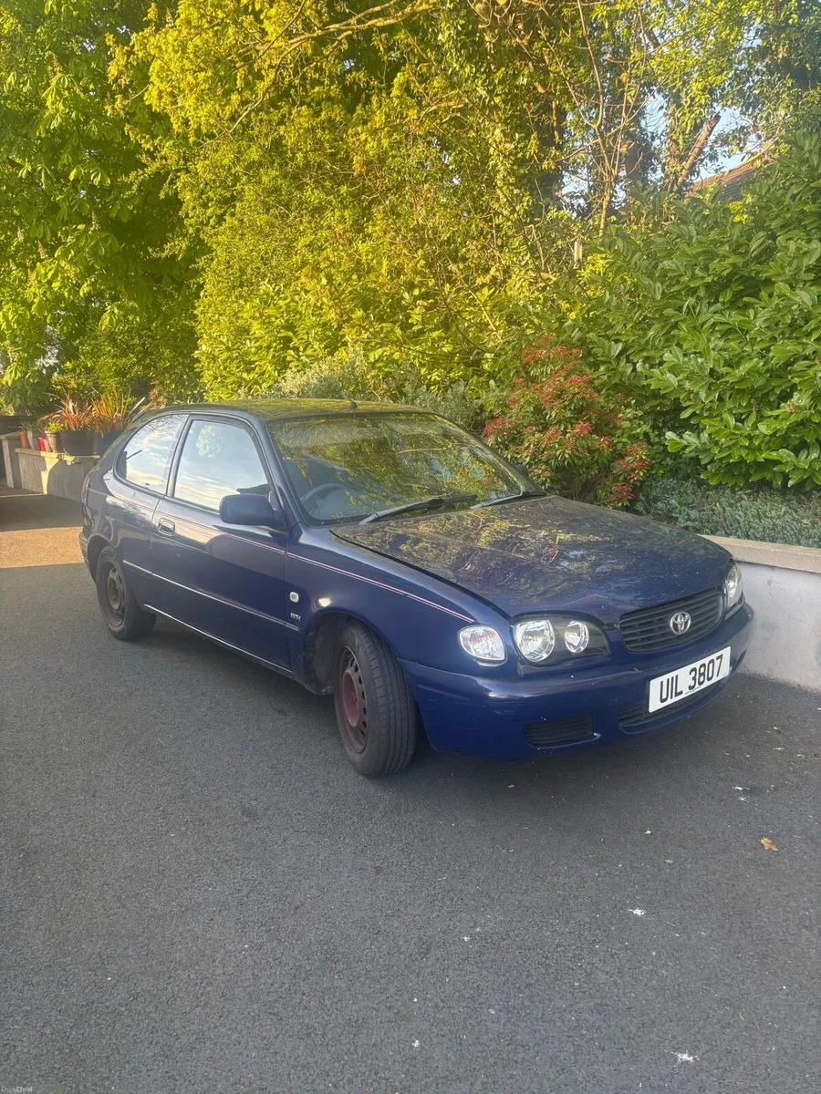 2001 Toyota Corolla - Image 1