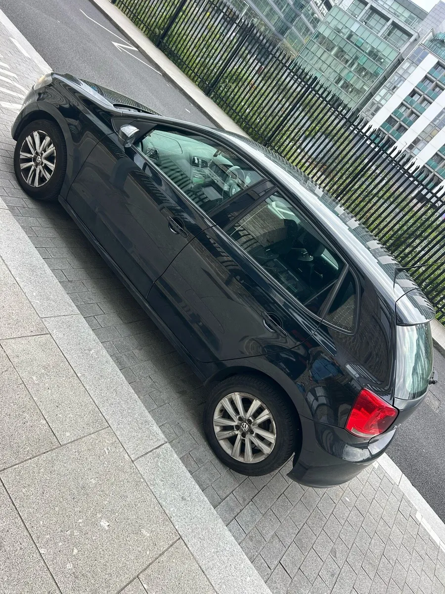 Volkswagen polo - Image 3