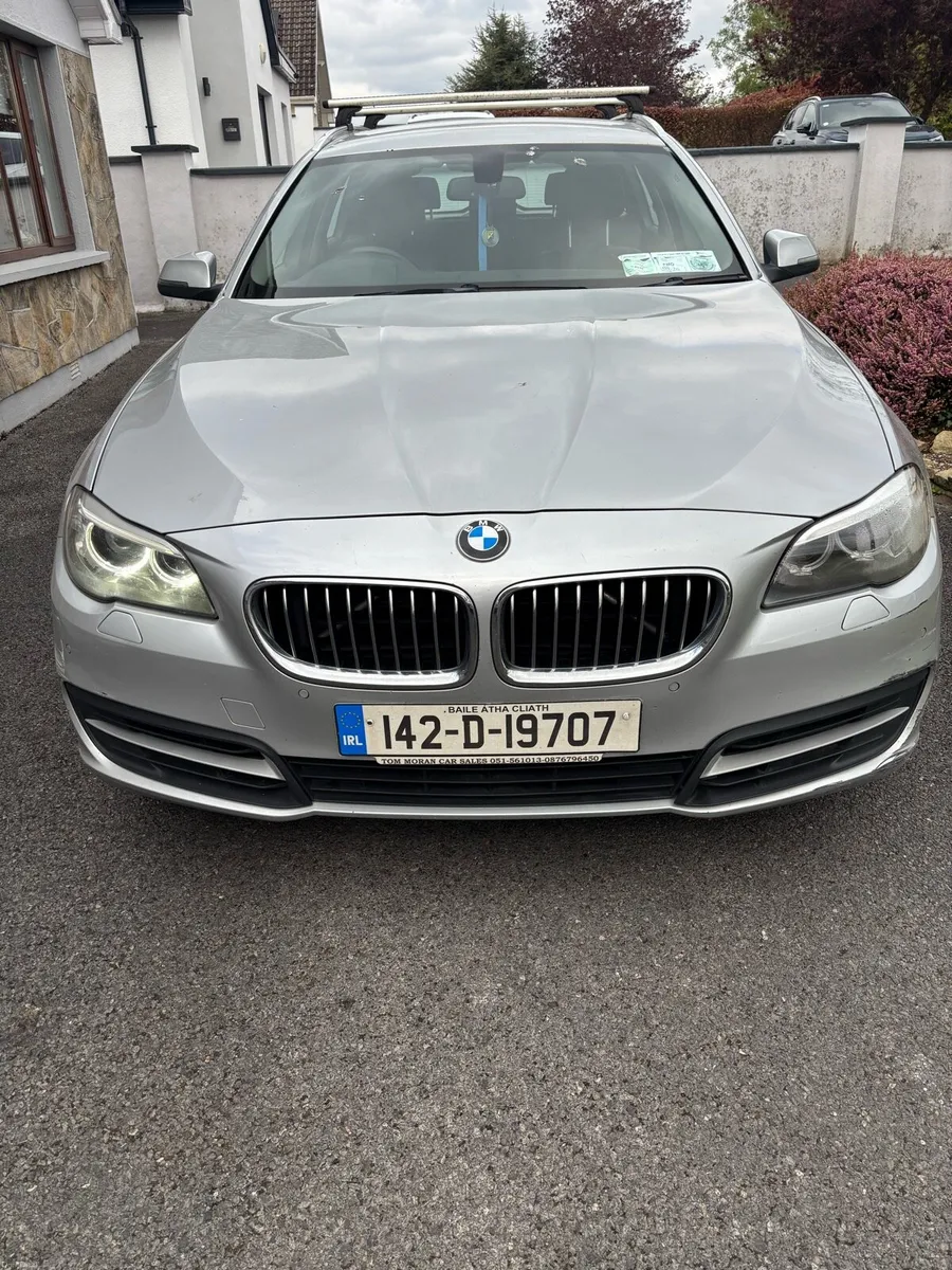 BMW 520 Hatchback - Image 1