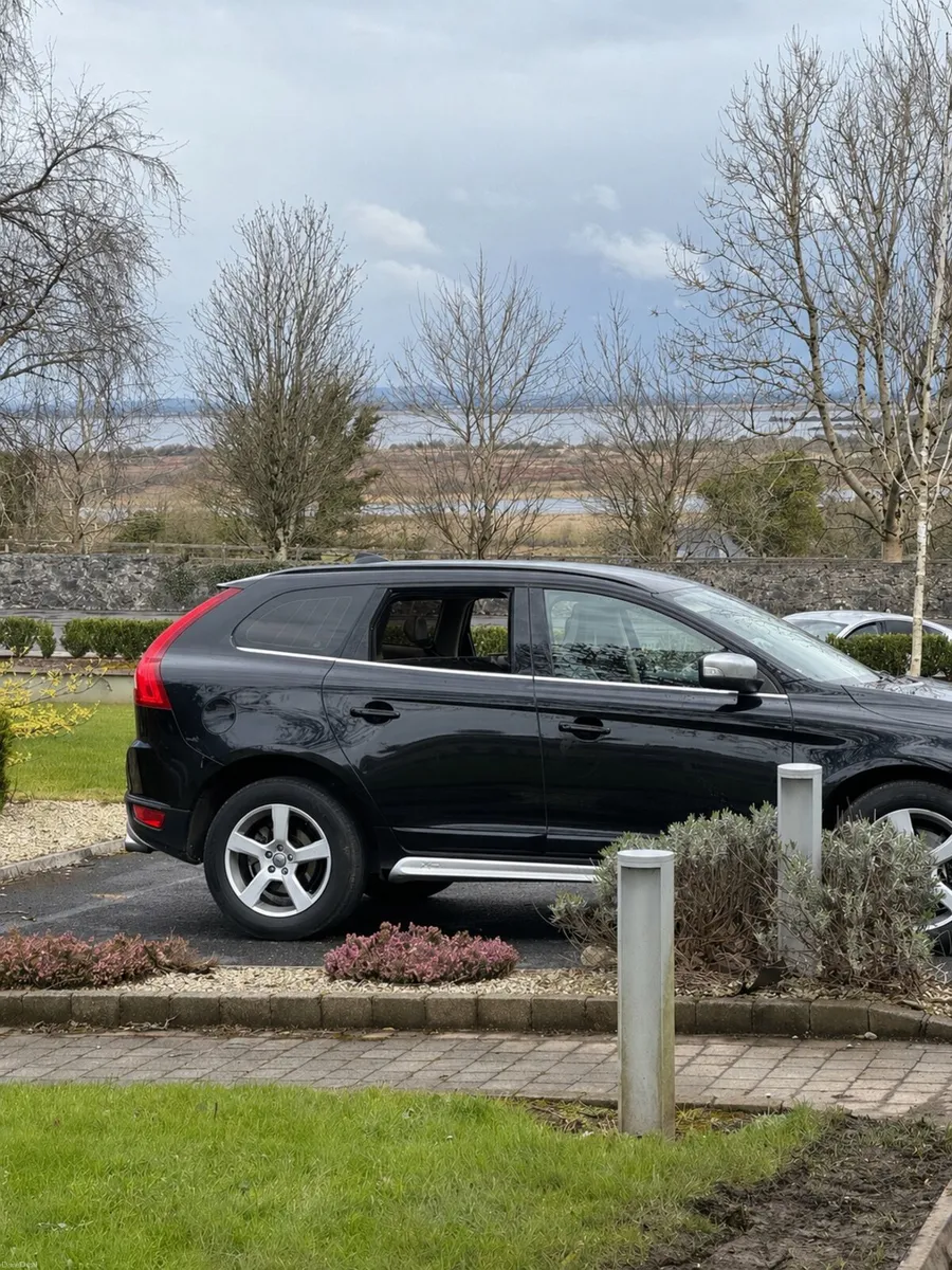 2011 volvo 2.0 XC60 D3 R design - New NCT - Image 4