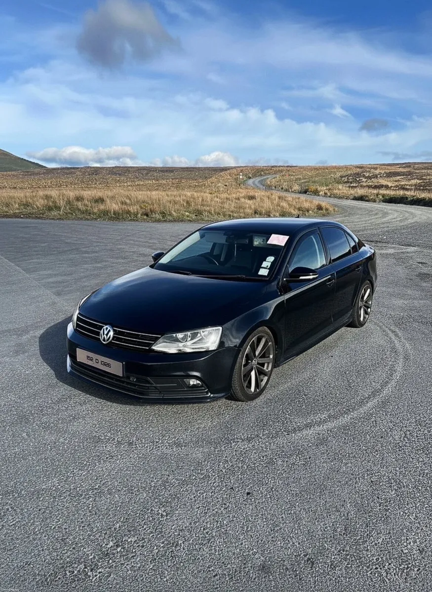 Volkswagen Jetta 2.0 TDI DSG – 110BHP - Image 1