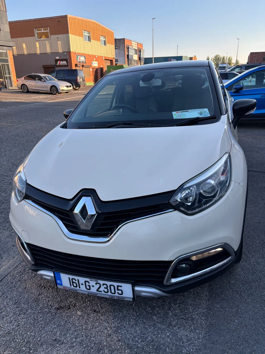 2016 Renault Captur 1.5 dci SIGNATURE - Image 3