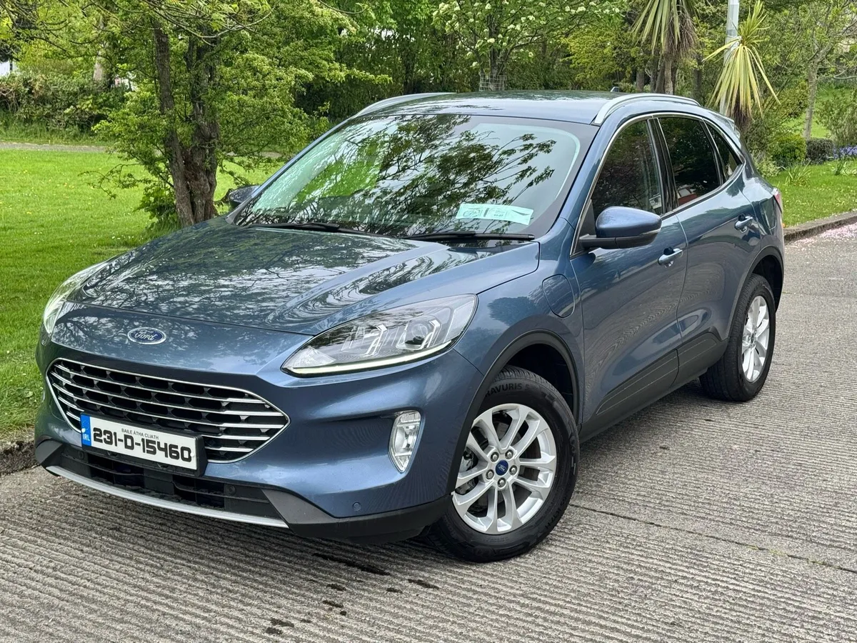 231 FORD KUGA TITANIUM 2.5 PETROL PHEV - Image 1