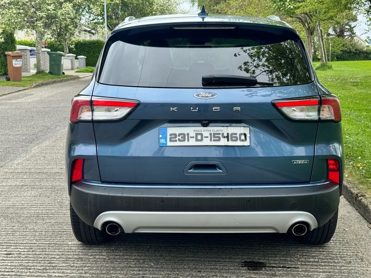 231 FORD KUGA TITANIUM 2.5 PETROL PHEV - Image 4