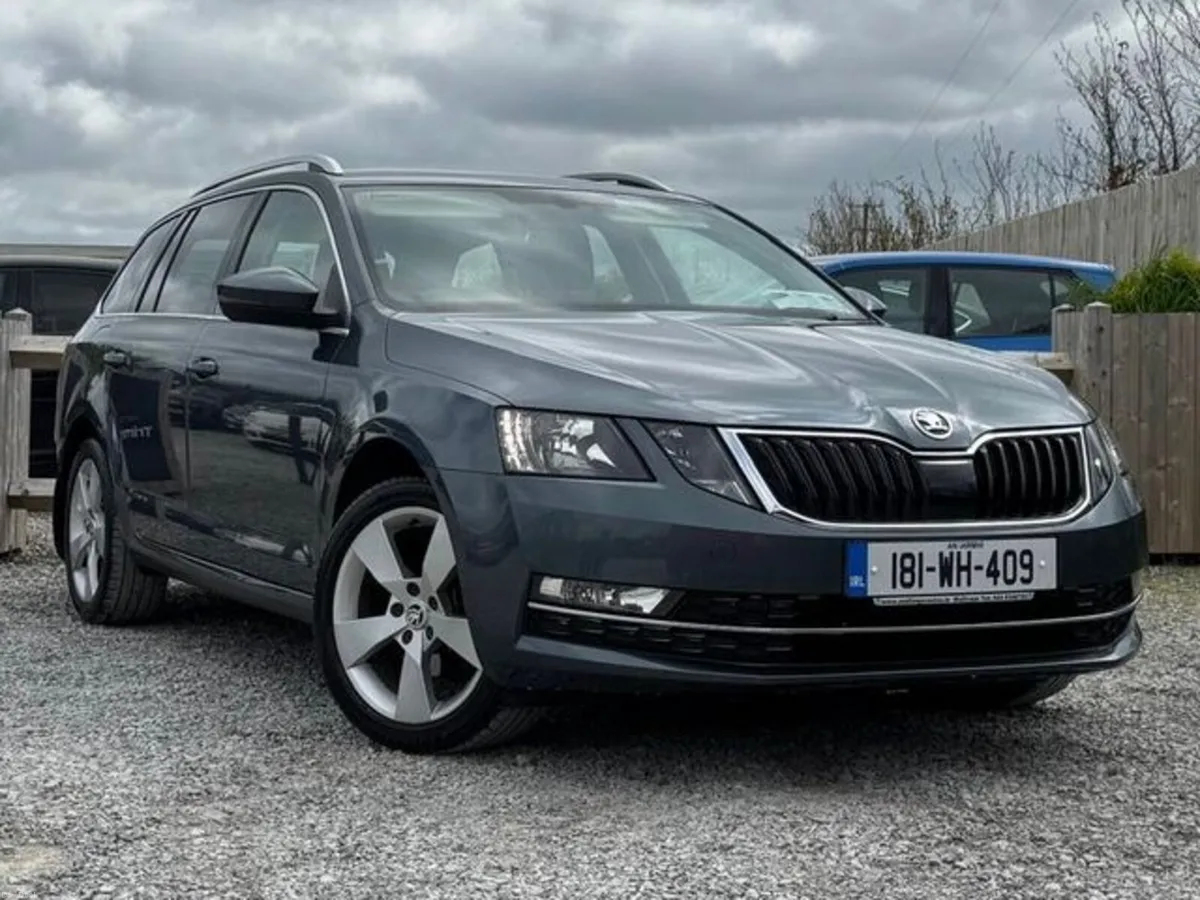 Skoda Octavia Combi STY 1.0tsi 115HP DSG 4DR - Image 2