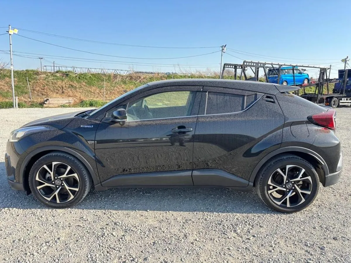 Toyota C-HR 182 G Leather - Image 4