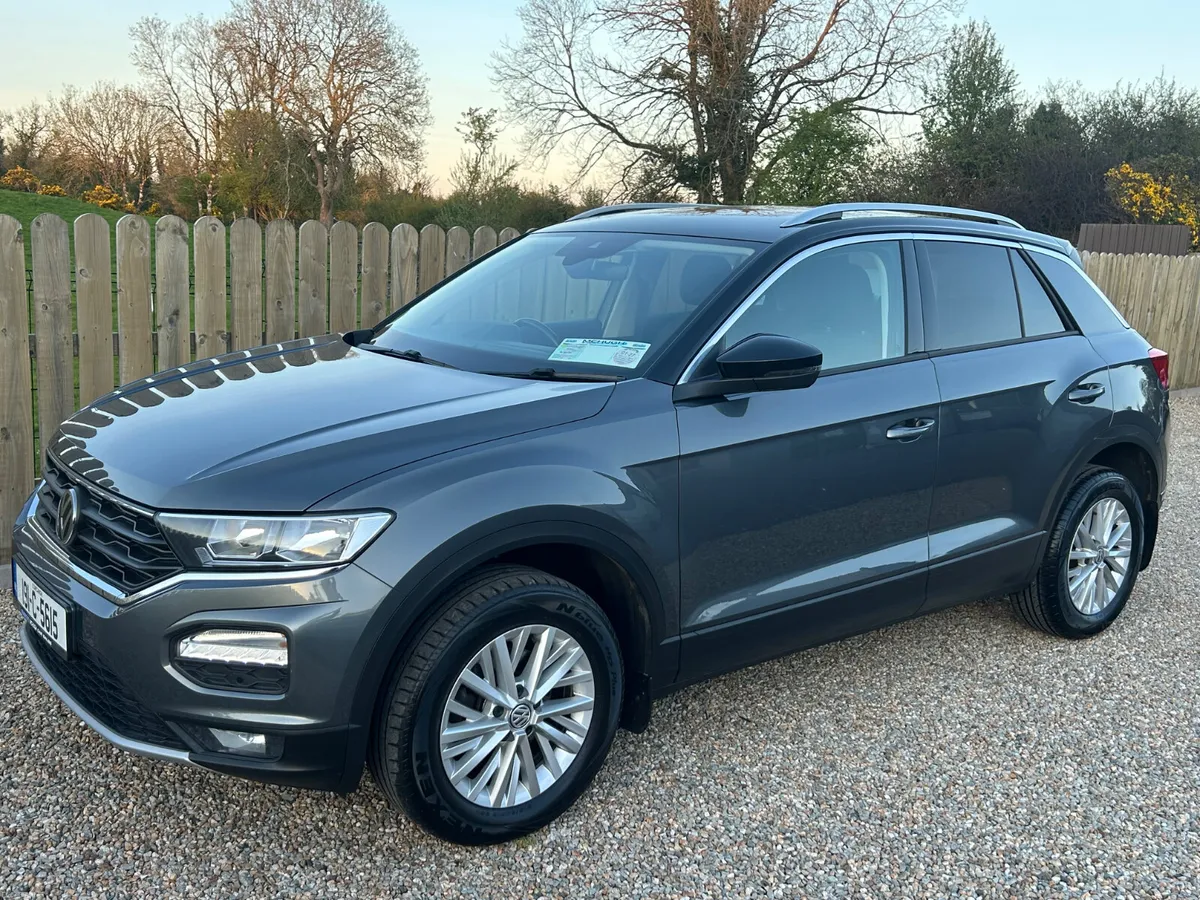 2019 Volkswagen T-Roc Design 2.0 Tdi - Image 2