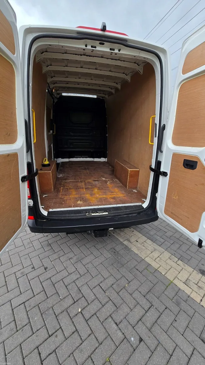 Volkswagen Crafter 2019 - Image 4