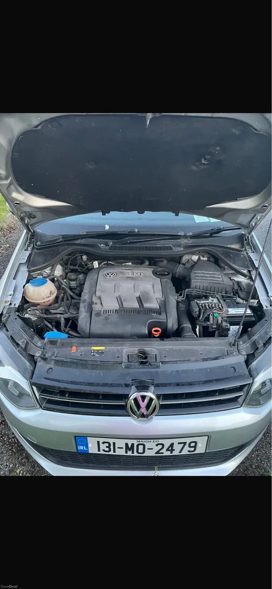 Volkswagen polo - Image 4