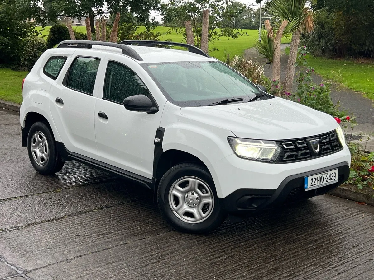221 DACIA DUSTER 1.5 DCI ONLY 55KM 1YEAR WARRANTY - Image 3