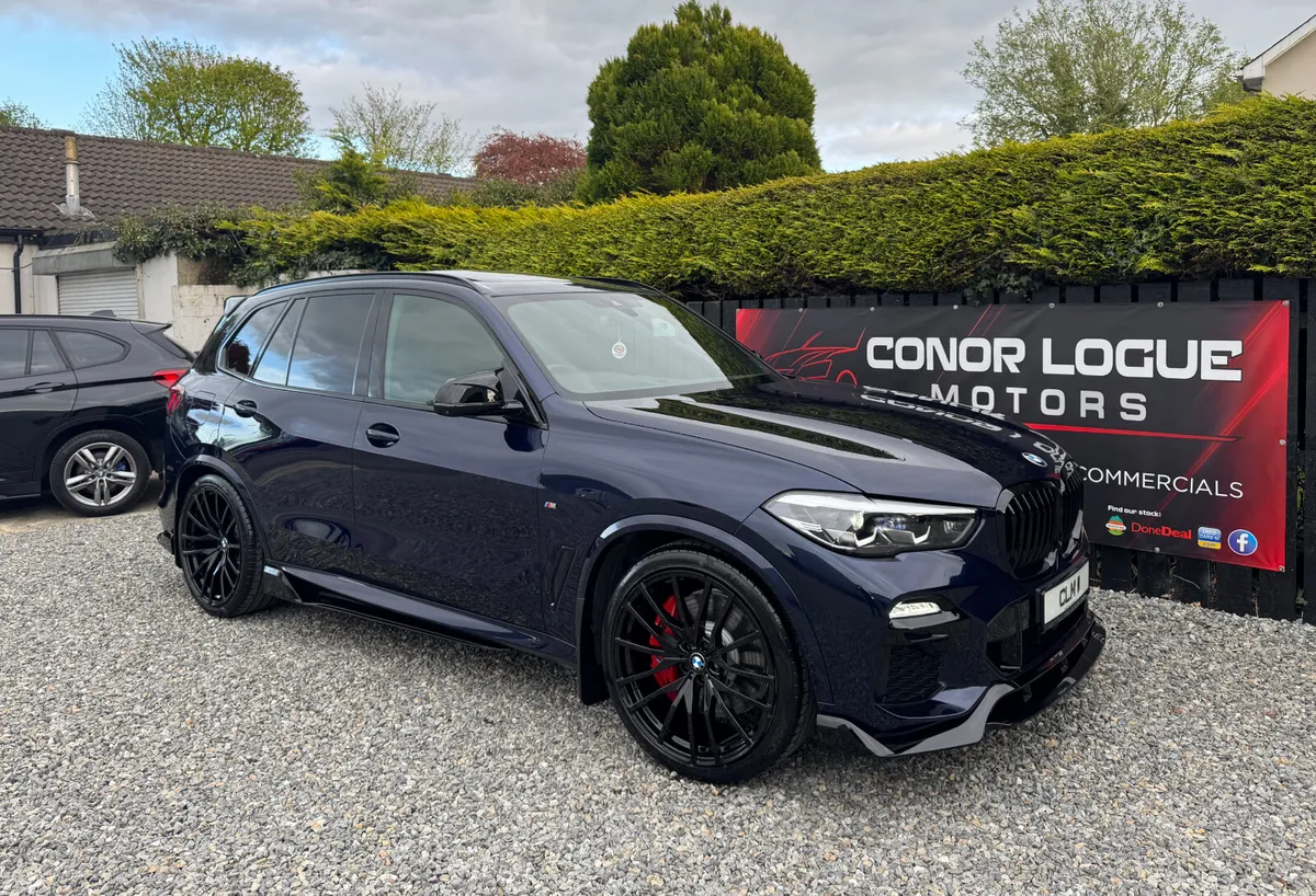 2021 212 BMW X5 45E M Sport Pro X Drive Pan Roof - Image 4