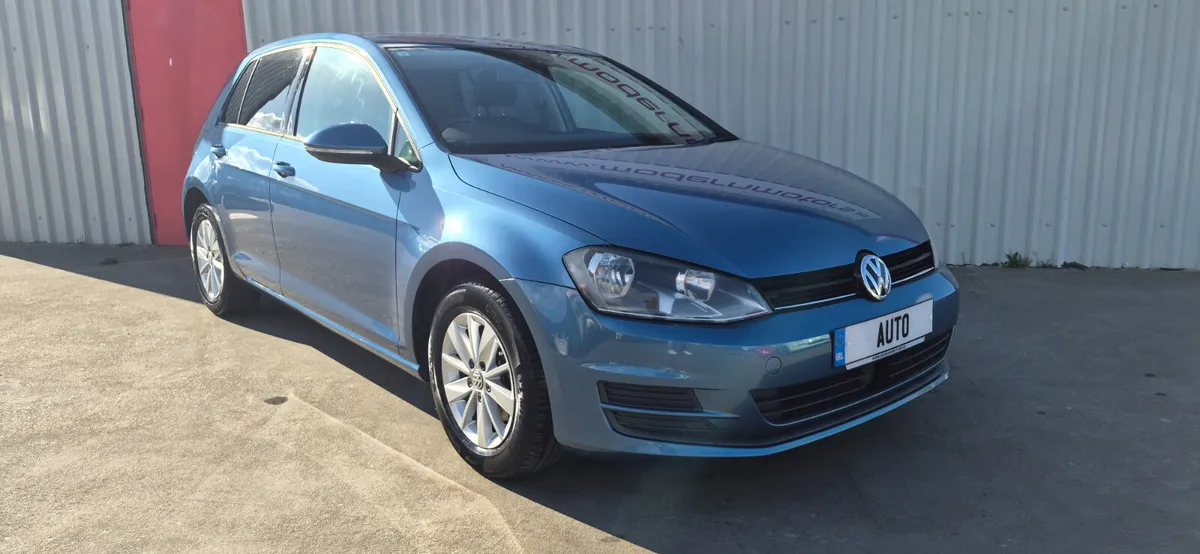 Volkswagen Golf comfort auto 1.2 tsi dsg low kms - Image 3