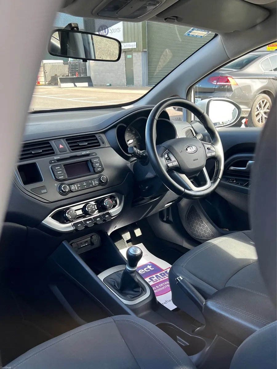 Kia Rio - Image 4