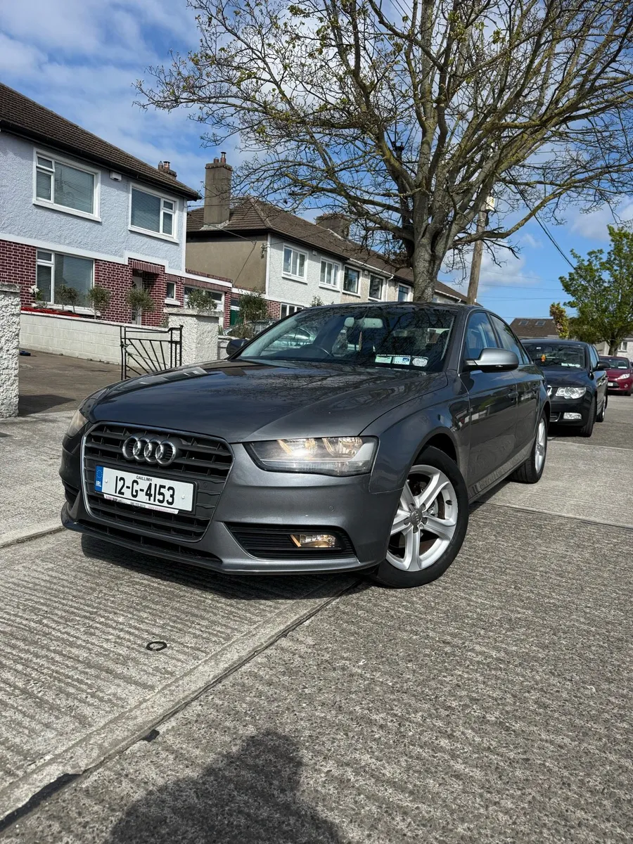 Audi A4 2.0TDI Automatic 2012 - Image 4