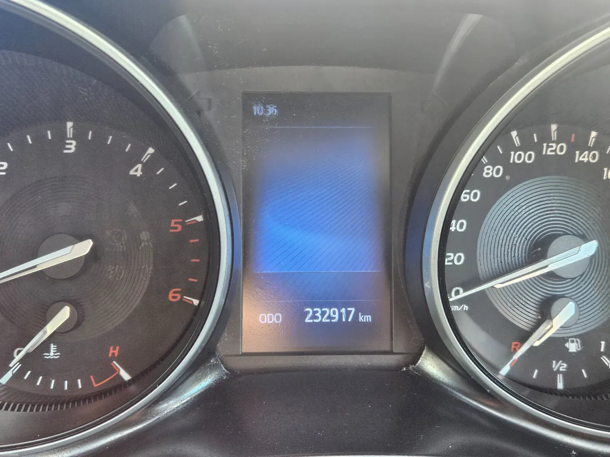 Toyota Avensis 2016 - Image 4