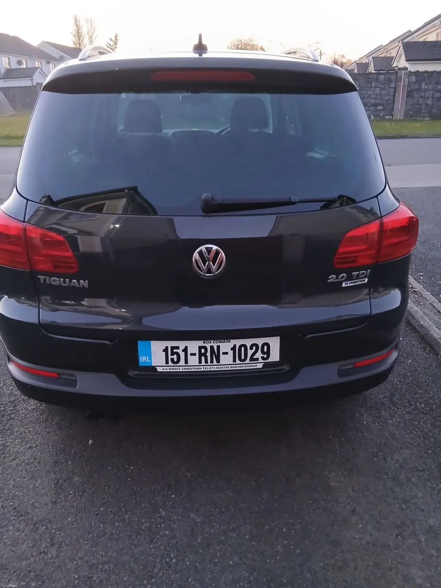 Volkswagen Tiguan 2015 - Image 2