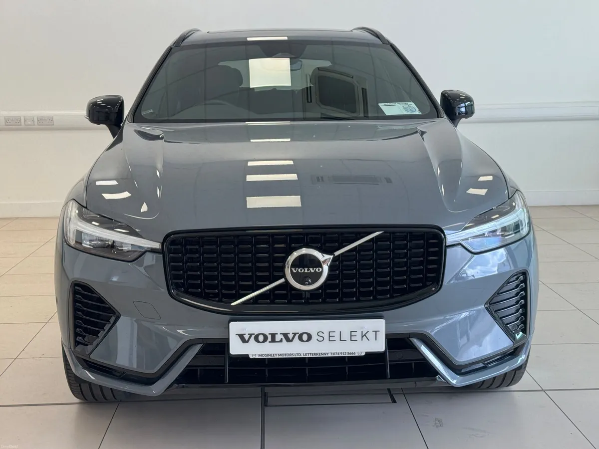 Volvo XC60 2024 - Image 2