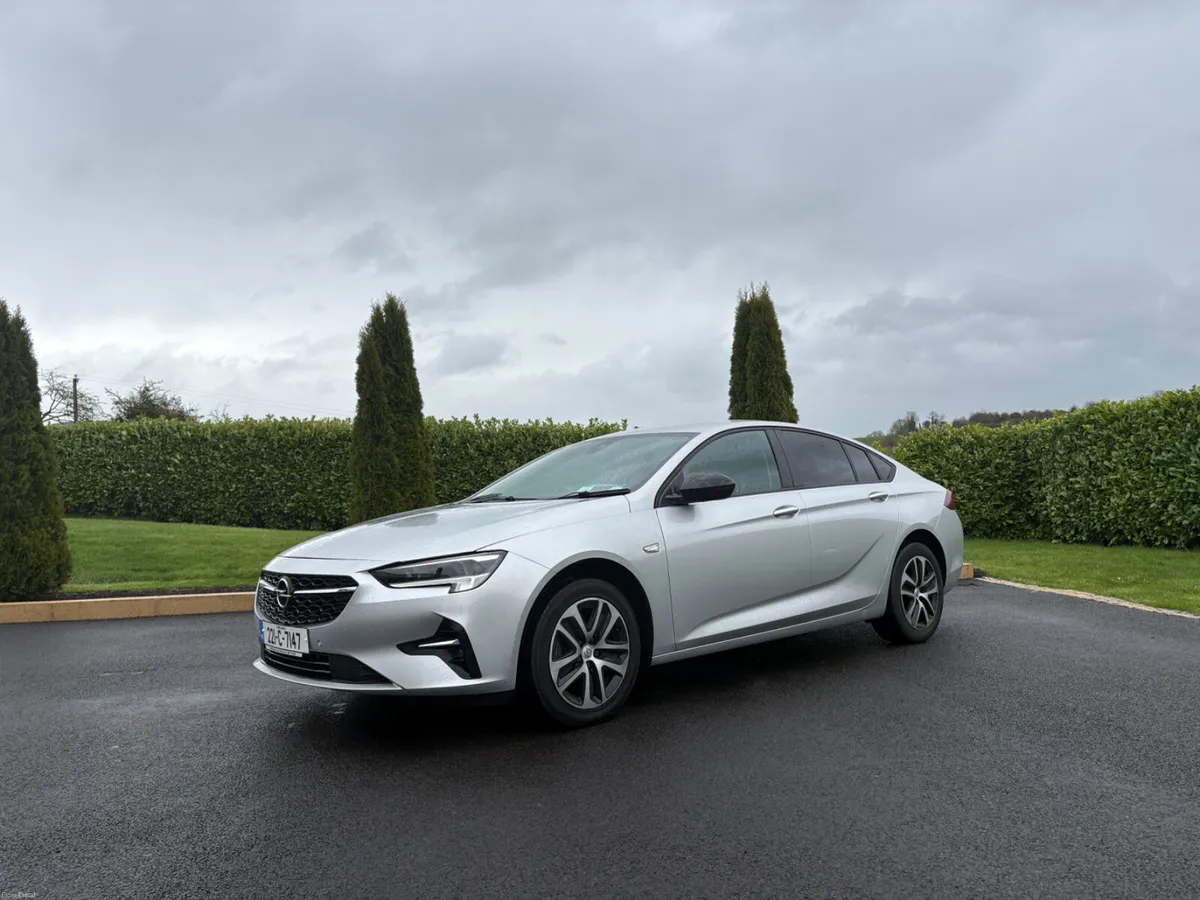 Opel Insignia 2022 - Image 3