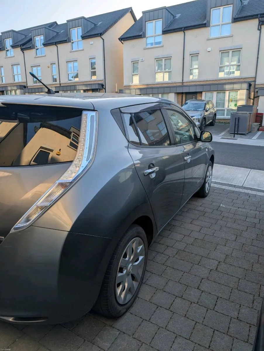 132 Nissan Leaf | NCT & New 12V Battery | 67k km - Image 3