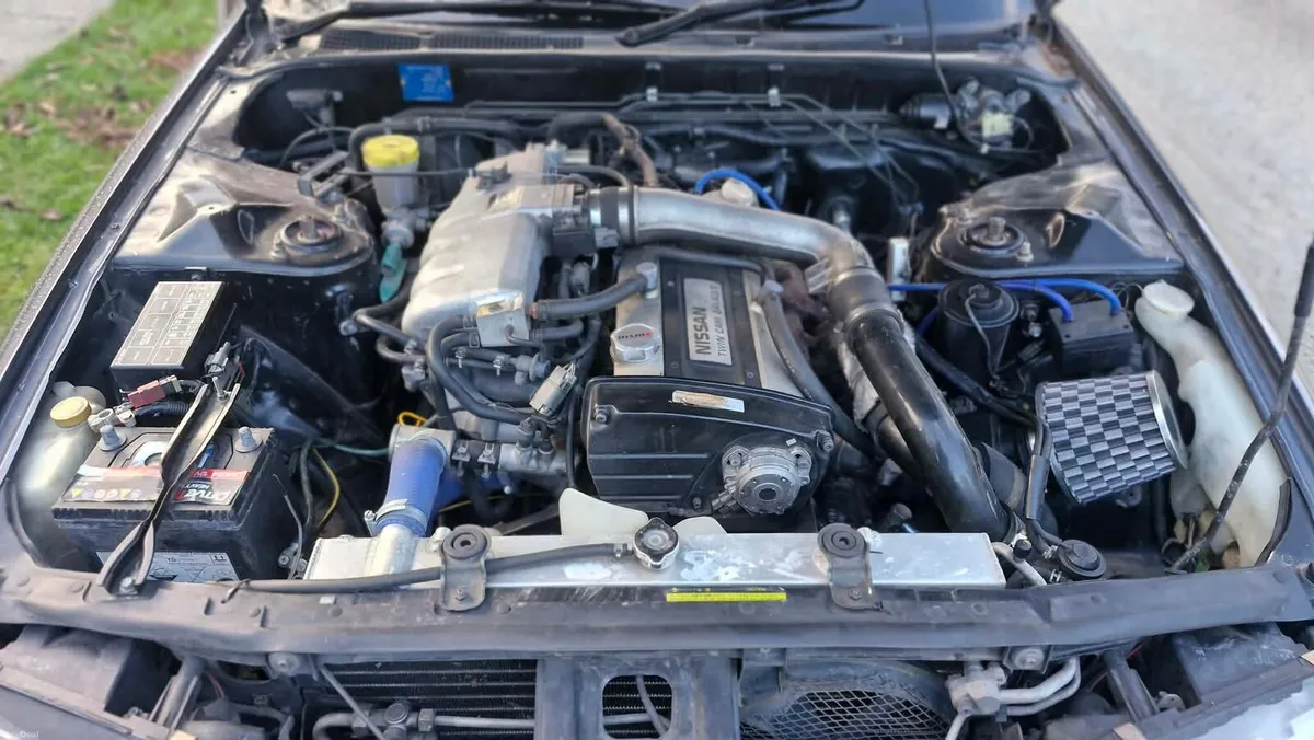 R32 skyline gtst - Image 2