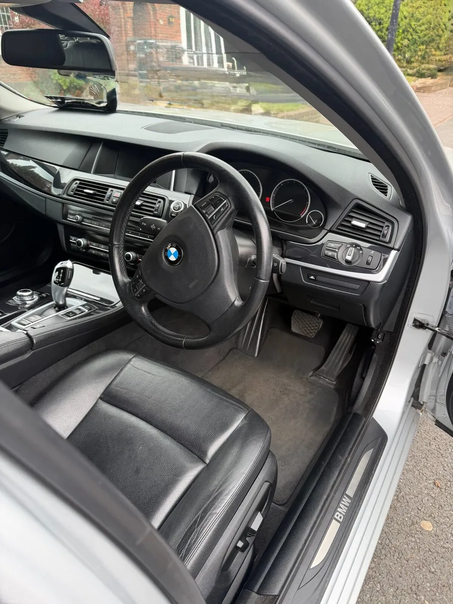 2014 BMW 520d Touring (Luxury Spec) Facelift Model - Image 4