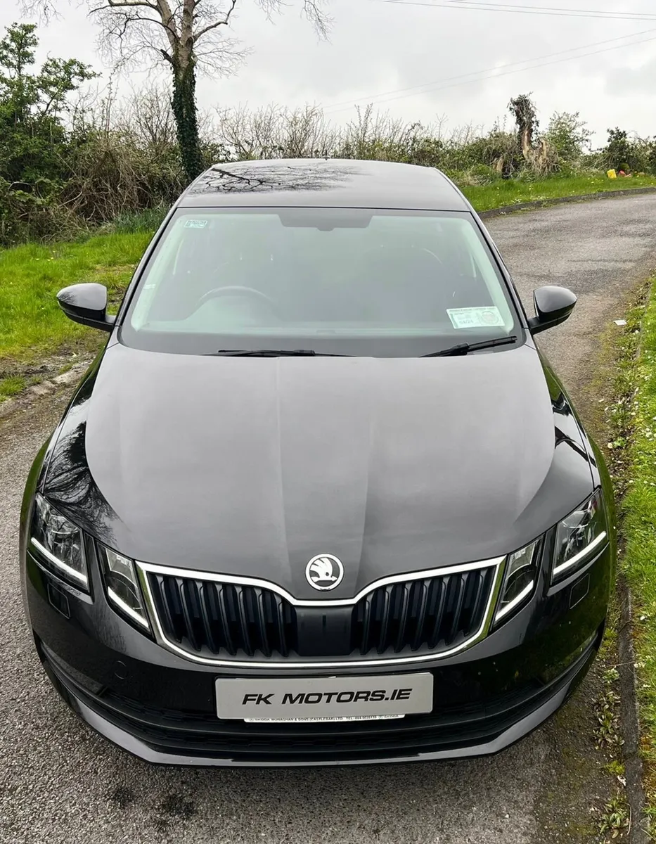 Skoda Octavia 2020 low km - Image 4