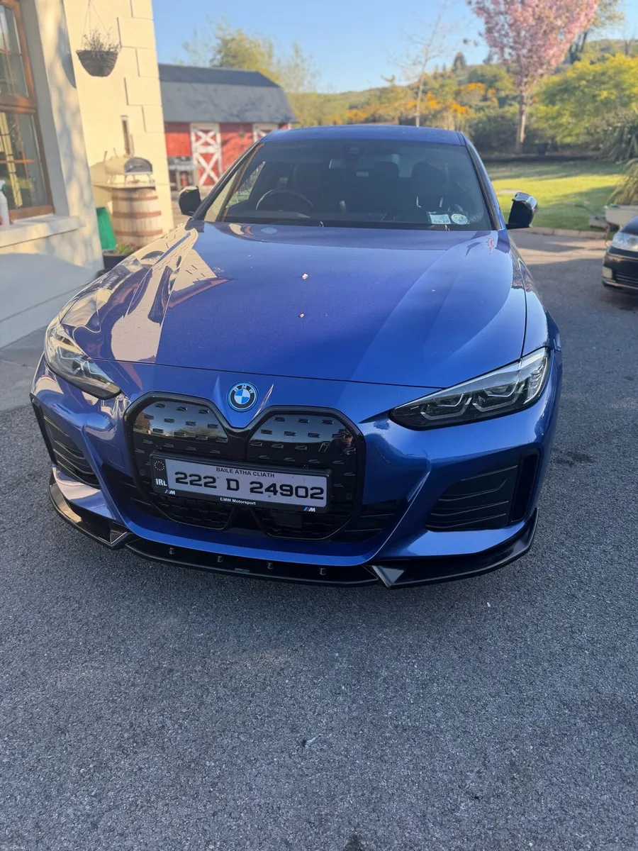 222 BMW i4 40 M Sport - Image 3