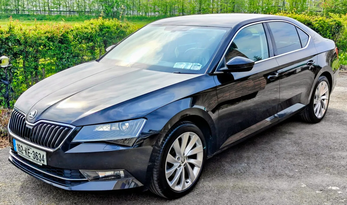 Skoda Superb - Image 4