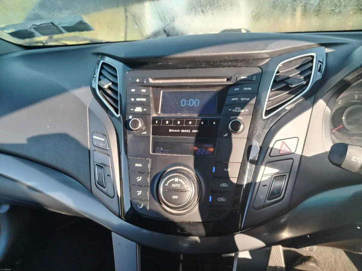 Hyundai i40 2014 - Image 2