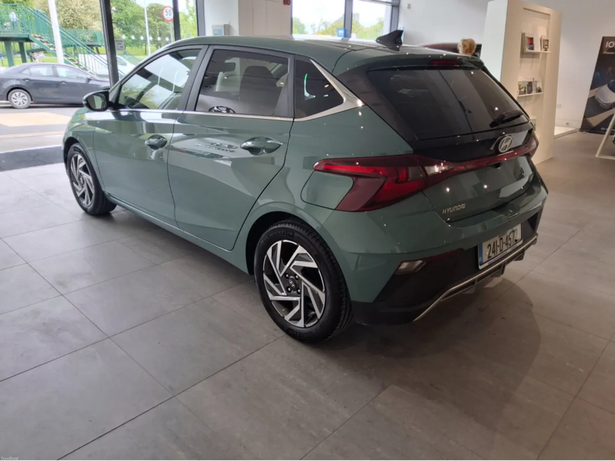 Hyundai i20 DELUXE PLUS 5DR - Image 4