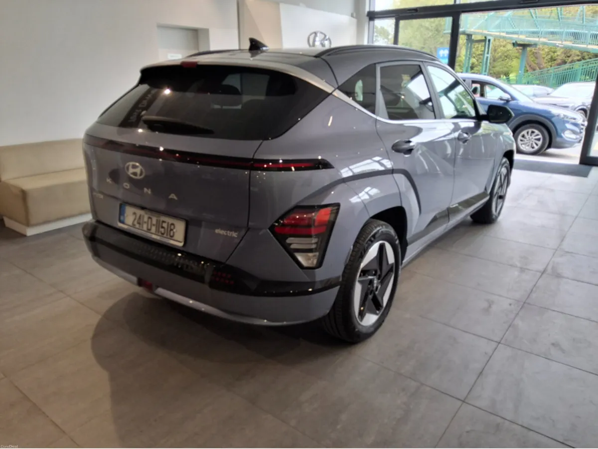 Hyundai KONA PLATINUM 65KWH - Image 2